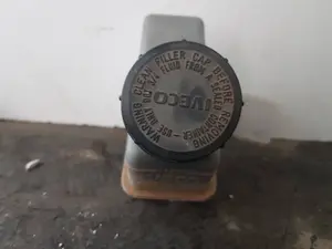 Foto de DEPOSITO SERVO IVECO EUROCARGO (1991) foto 2