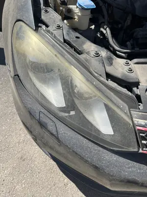 Foto de FARO DERECHO VOLKSWAGEN GOLF VI (5K1)(10.2008)