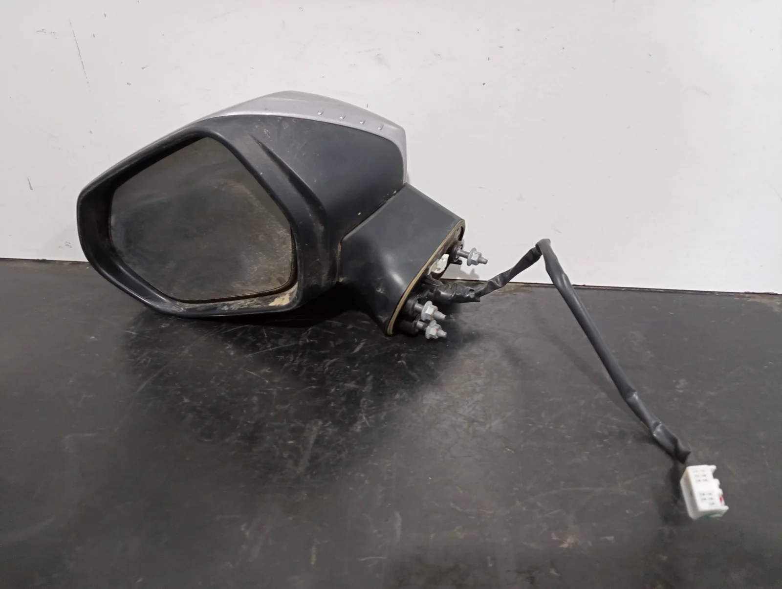 Foto de RETROVISOR IZQUIERDO TOYOTA COROLLA (E21) referencia 9302104