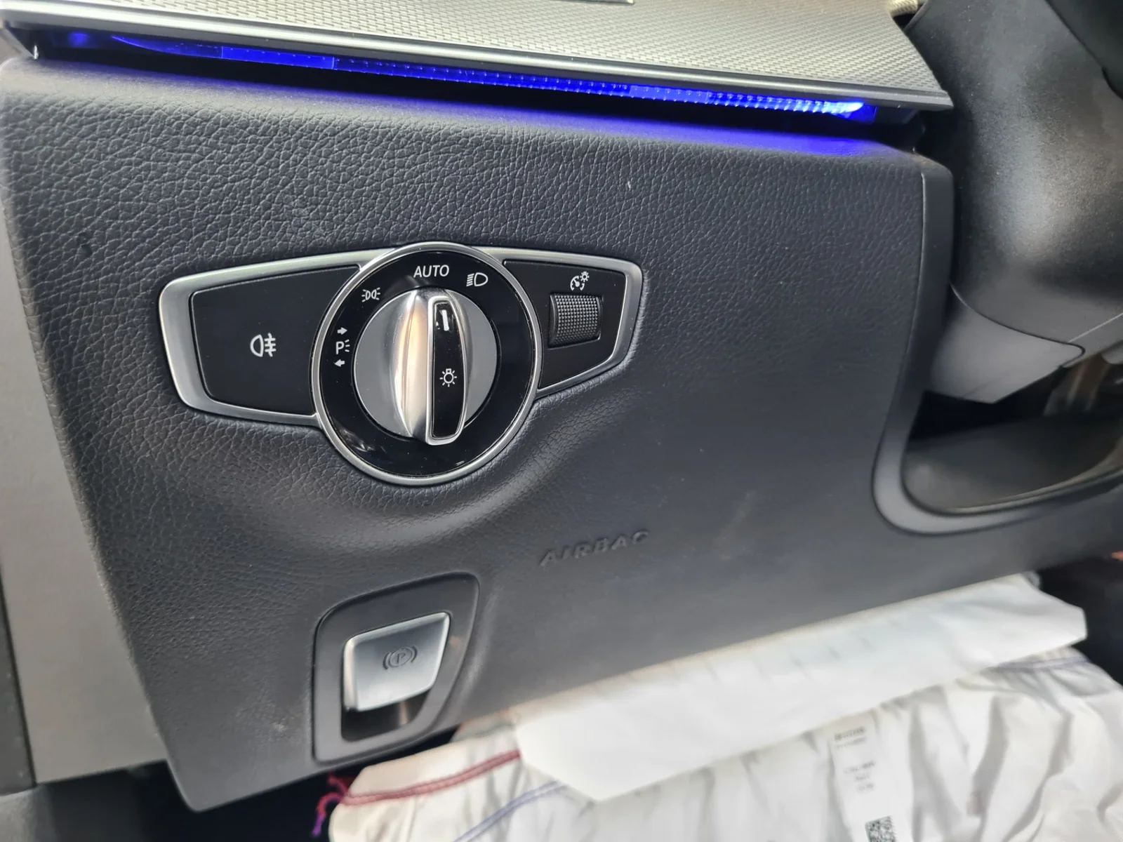 Foto de MANDO LUCES MERCEDES-BENZ CLASE E (BM 213) BERLINA
