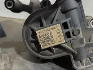 Foto de PINZA DE FRENO TRASERA DERECHA VOLKSWAGEN TIGUAN (5N1) referencia 3Q0615406J foto 4
