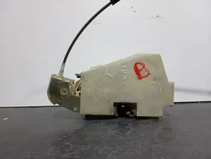 Foto de CERRADURA PUERTA TRASERA DERECHA SIN MARCA SIN MODELO foto 2
