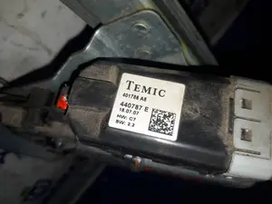 Foto de ELEVALUNAS TRASERO DERECHO CITROEN C4 PICASSO referencia 135090221 foto 4