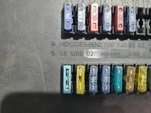 Foto de MODULO ELECTRONICO MERCEDES-BENZ VITO FURGÓN (638) referencia 005400650 foto 4