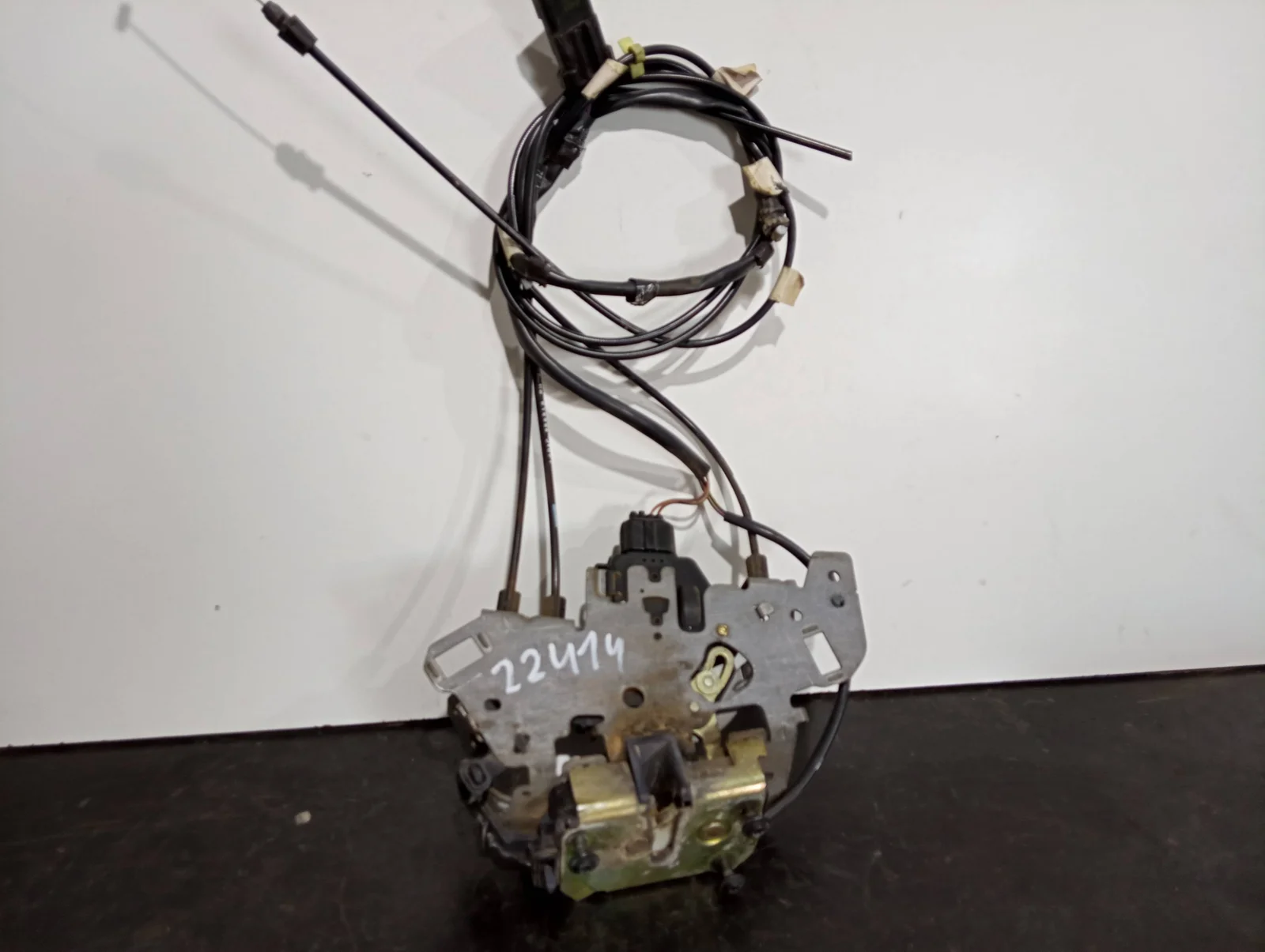 Foto de CERRADURA MALETERO / PORTON CHRYSLER VOYAGER (RG) referencia 800786