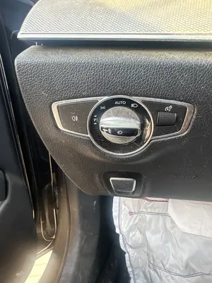 Foto de MANDO LUCES MERCEDES-BENZ CLASE E (BM 213) BERLINA