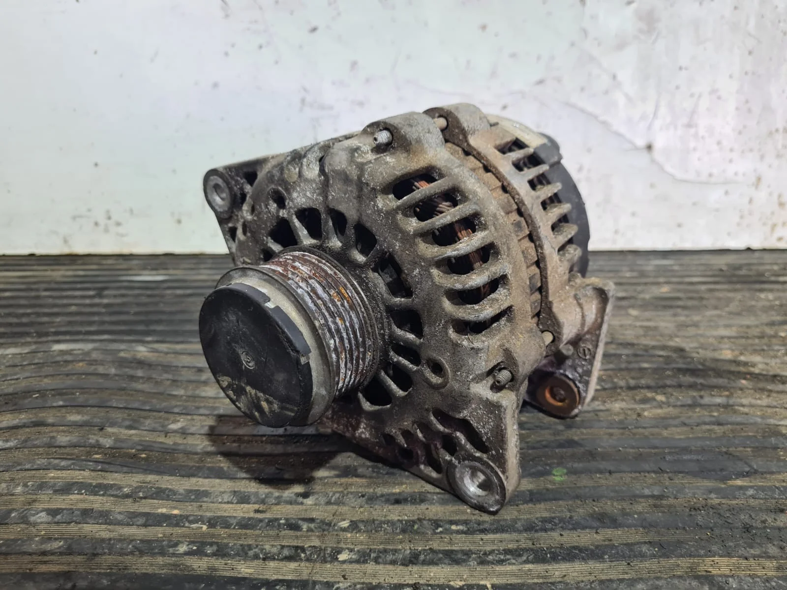 Foto de ALTERNADOR OPEL ZAFIRA B referencia 98031154CR