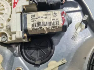 Foto de ELEVALUNAS TRASERO DERECHO SEAT TOLEDO (1M2) referencia 1C0059811A foto 2