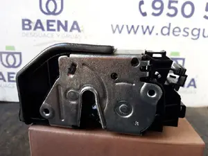Foto de CERRADURA PUERTA TRASERA DERECHA SIN MARCA SIN MODELO referencia CRD-BMW-0148 foto 3