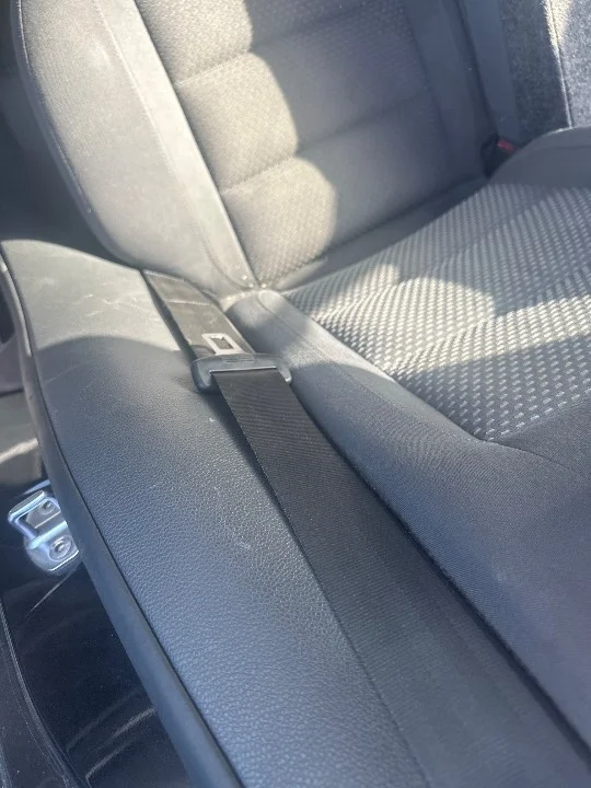 Foto de CINTURON SEGURIDAD TRASERO IZQUIERDO VOLKSWAGEN GOLF V (1K1)(10.2003)