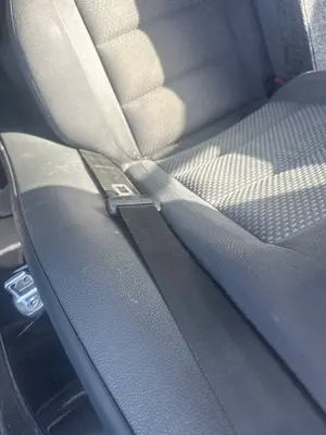 Foto de CINTURON SEGURIDAD TRASERO IZQUIERDO VOLKSWAGEN GOLF V (1K1)(10.2003)