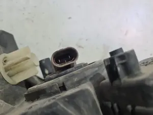 Foto de FARO IZQUIERDO OPEL ZAFIRA A referencia 90582021 foto 6