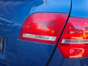 Foto de PILOTO TRASERO DERECHO INTERIOR AUDI A3 SPORTBACK (8PA)