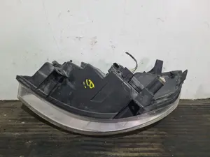 Foto de FARO DERECHO RENAULT SCENIC II (JM) referencia 15810400RE foto 3