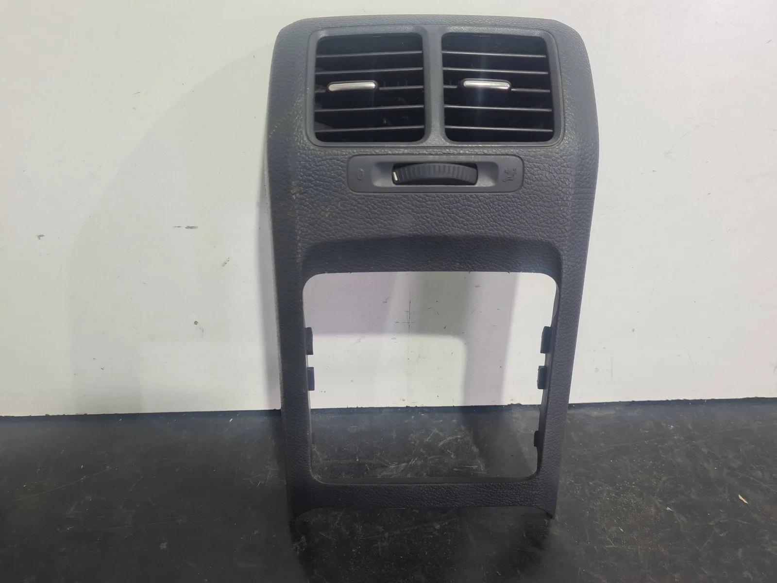 Foto de NO IDENTIFICADO VOLKSWAGEN GOLF V (1K1)(10.2003) referencia 1K0819203A
