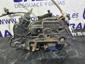 Foto de CERRADURA PUERTA DELANTERA IZQUIERDA SEAT IBIZA ST (6J8) referencia 5N1837015C foto 3