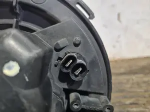 Foto de MOTOR CALEFACCION SIN MARCA SIN MODELO referencia 35820021 foto 2