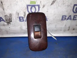 Foto de MANDO ELEVALUNAS TRASERO DERECHO NISSAN MAXIMA QX (A32) referencia 2542144U60