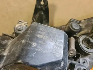 Foto de FARO DERECHO FORD FOCUS BERLINA (CAP) referencia 4M5H3K060AA foto 7
