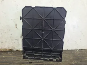 Foto de CAJA RELES / FUSIBLES CITROEN C3 referencia 9664156780 foto 2