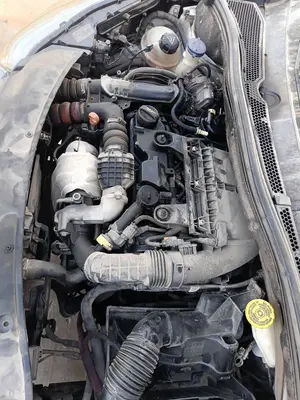 Foto de MOTOR COMPLETO PEUGEOT 208