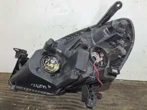 Foto de FARO DERECHO OPEL ZAFIRA B referencia 00251951 foto 6