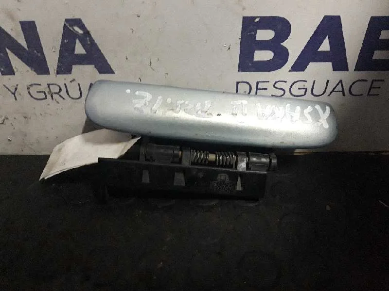Foto de MANETA EXTERIOR TRASERA IZQUIERDA CITROEN XSARA BERLINA referencia 96334567