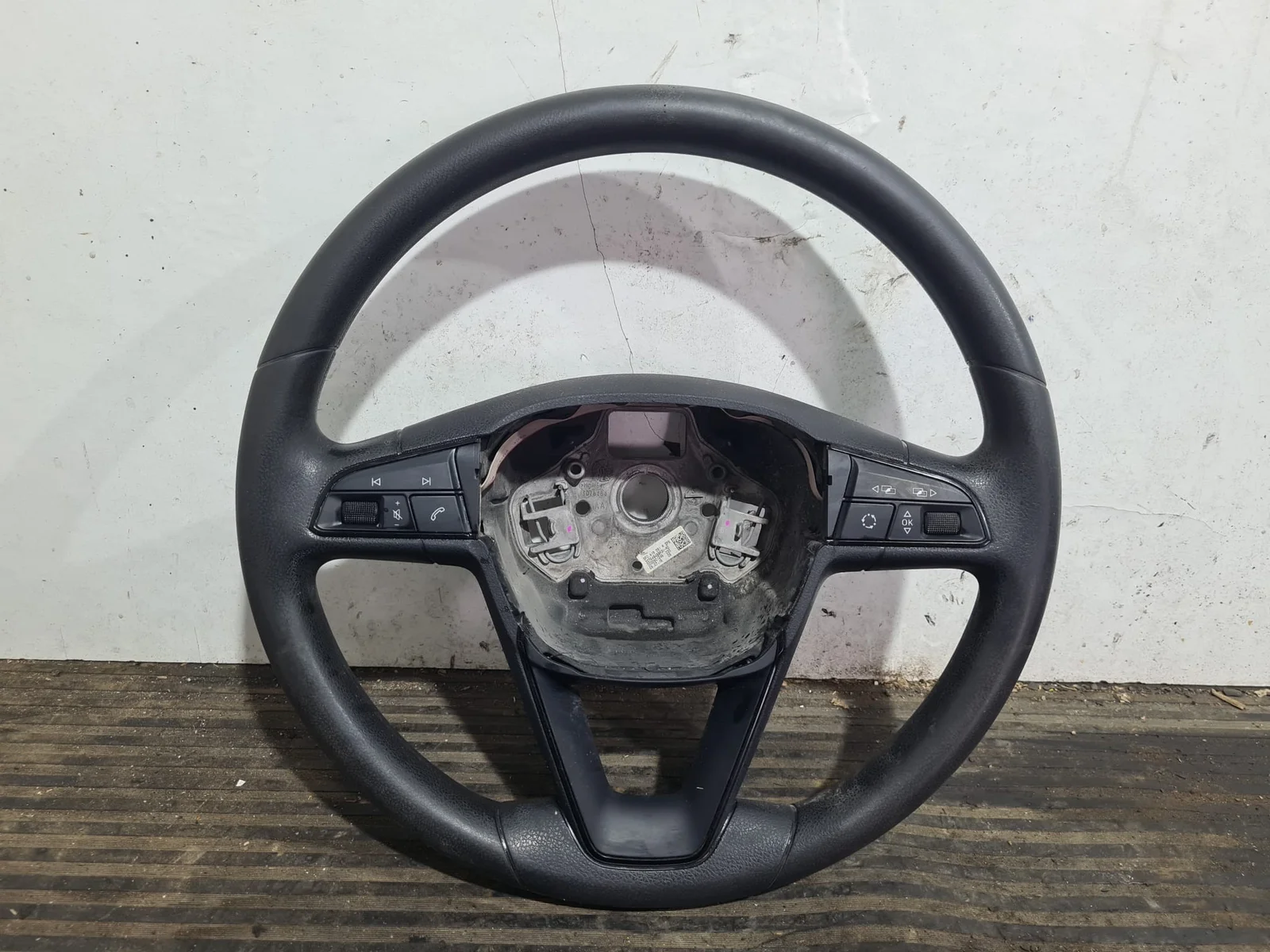 Foto de VOLANTE SEAT IBIZA (KJ1) referencia 5F0419091A