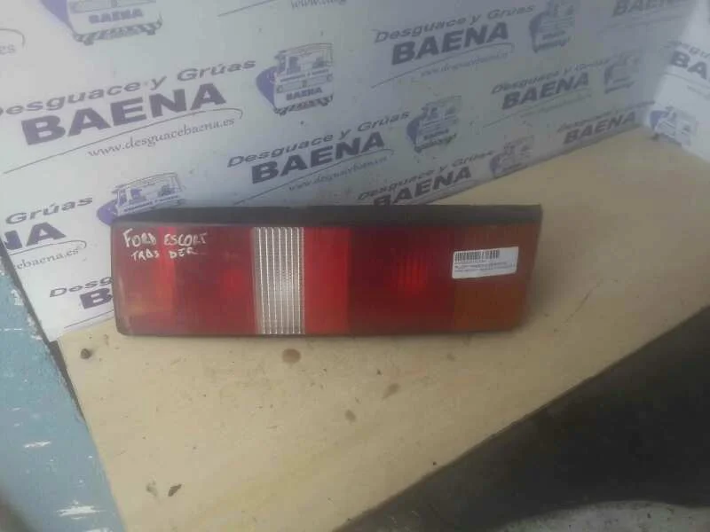Foto de PILOTO TRASERO DERECHO SIN MARCA SIN MODELO