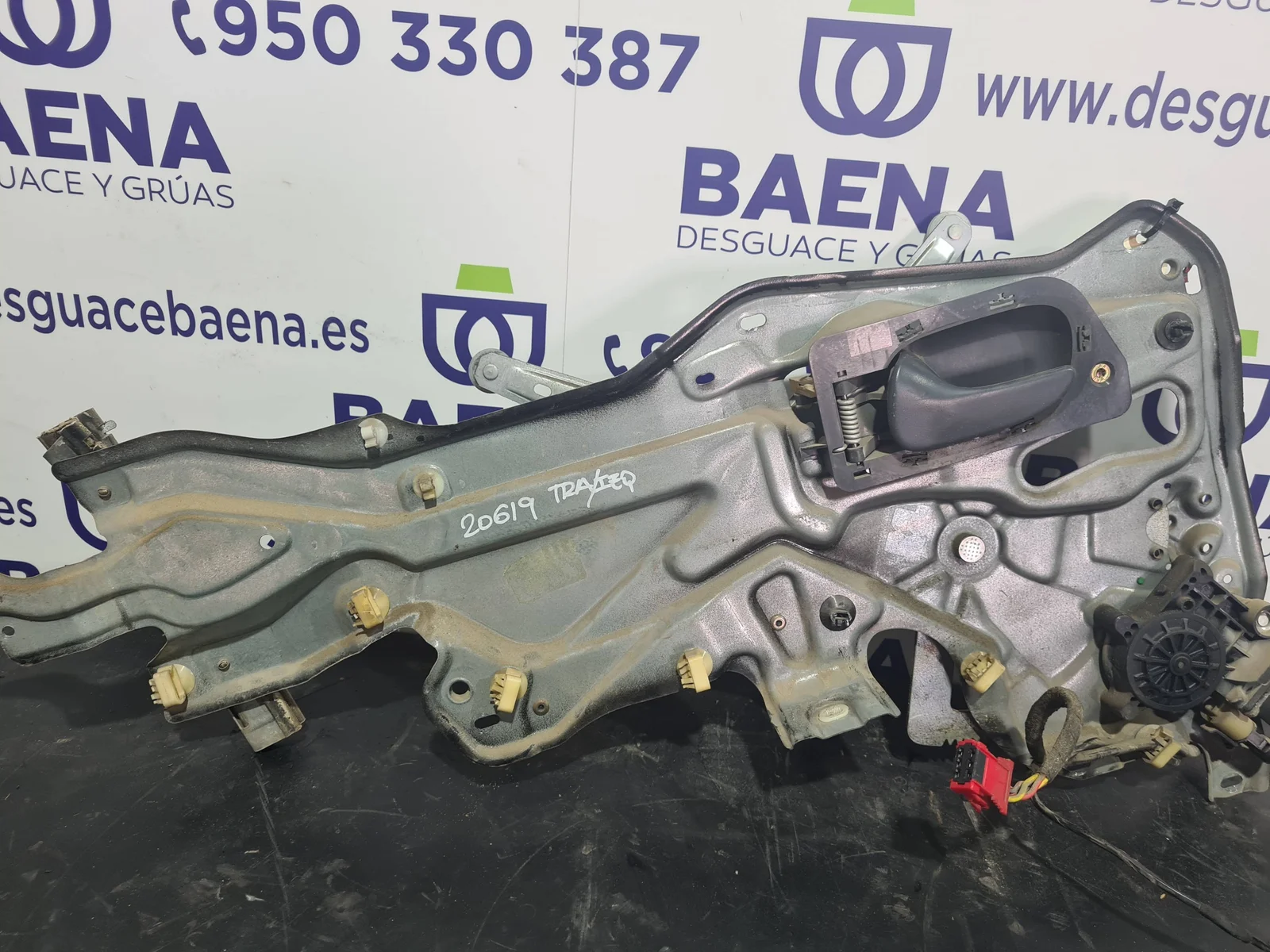 Foto de ELEVALUNAS TRASERO DERECHO RENAULT LAGUNA (B56) referencia 192922000