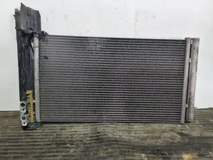 Foto de CONDENSADOR / RADIADOR AIRE ACONDICIONADO BMW SERIE 3 CABRIO (E93) referencia 92066296 foto 3
