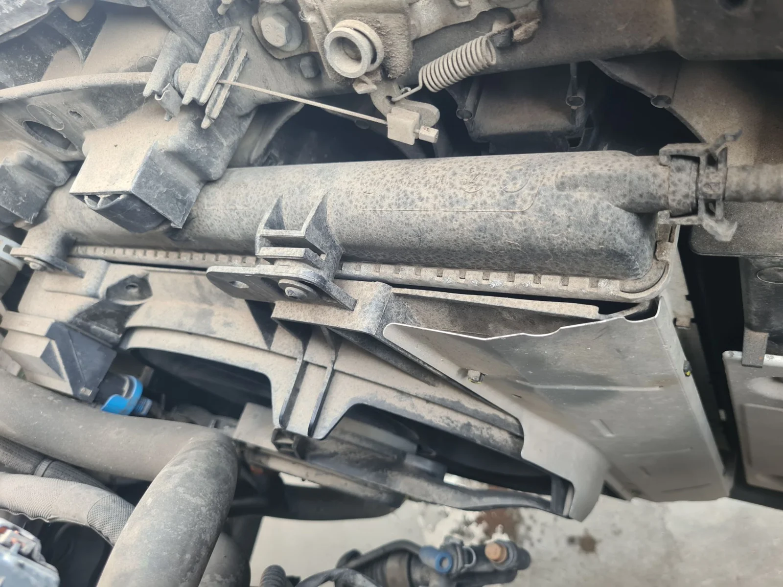 Foto de CONDENSADOR / RADIADOR AIRE ACONDICIONADO CITROEN C3