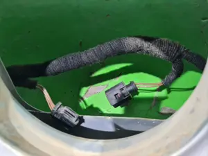 Foto de PORTON TRASERO SIN MARCA SIN MODELO foto 3