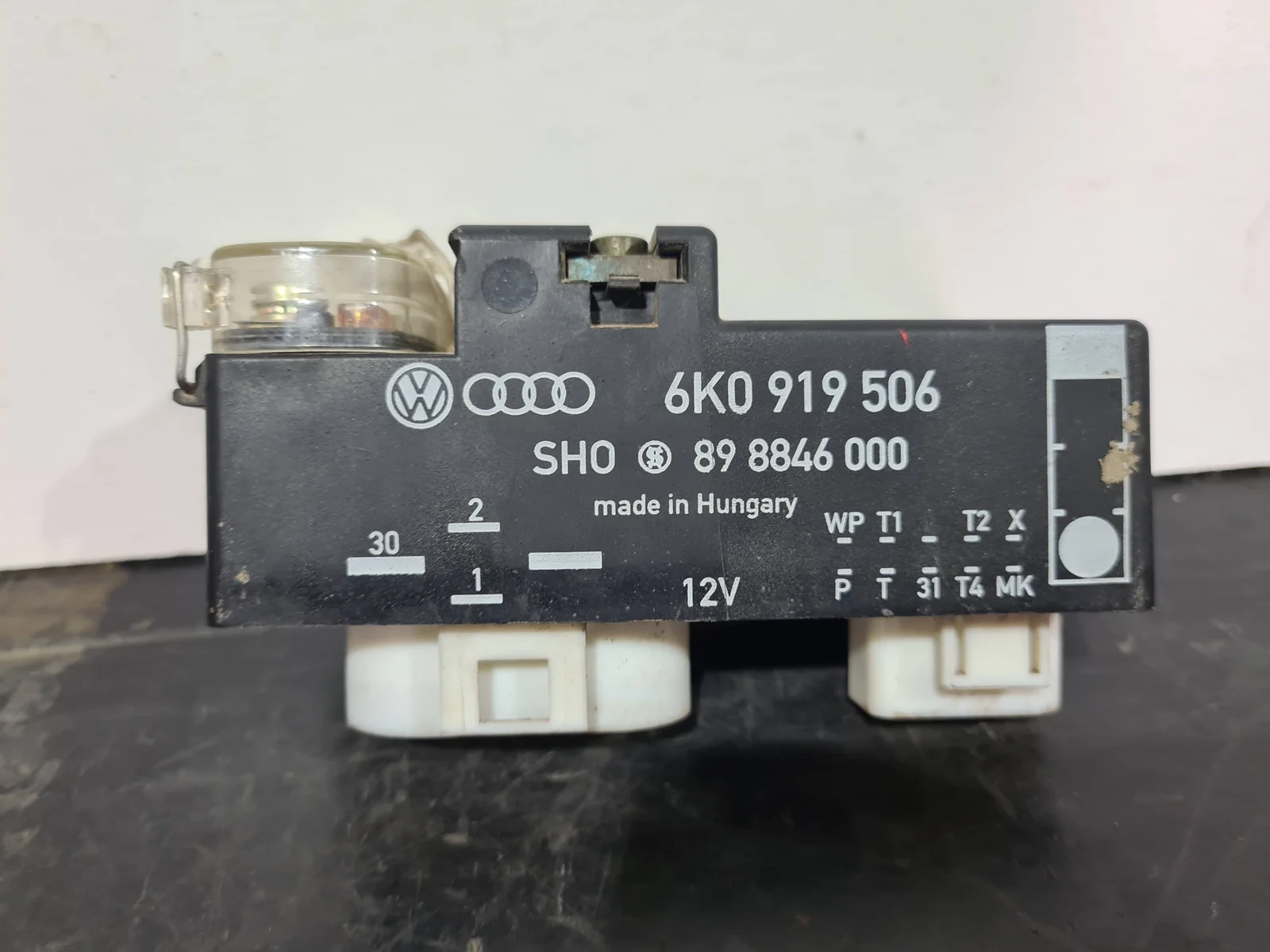 Foto de CAJA PRECALENTAMIENTO SIN MARCA SIN MODELO referencia 6K0919506