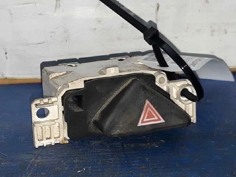 Foto de WARNING SIN MARCA SIN MODELO referencia 2M5T13A350A