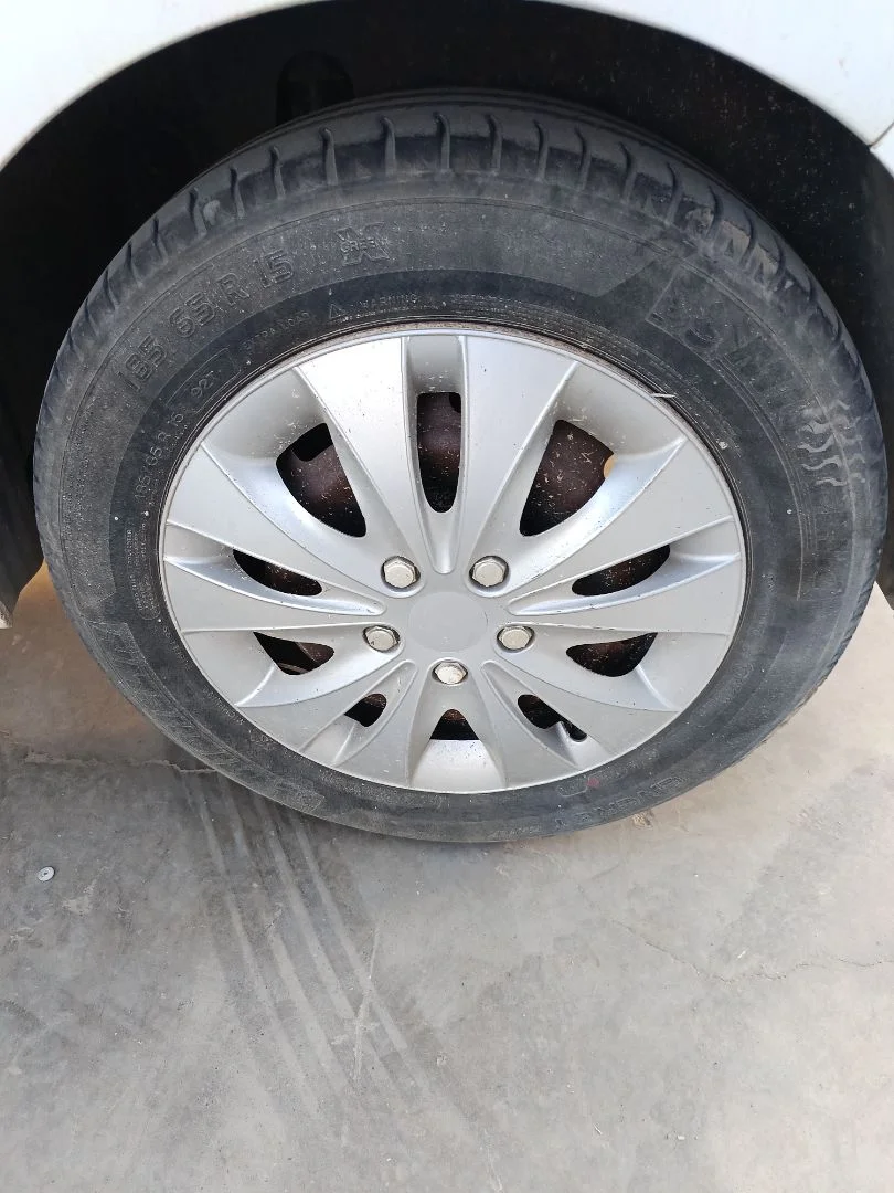 Foto de MANGUETA TRASERA IZQUIERDA PEUGEOT 208
