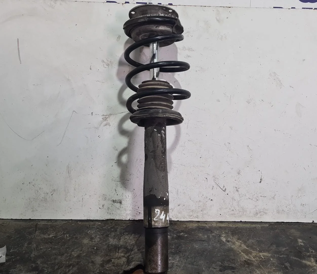Foto de AMORTIGUADOR DELANTERO IZQUIERDO BMW SERIE 5 BERLINA (E60) referencia 824904000