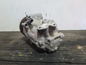 Foto de COMPRESOR AIRE ACONDICIONADO RENAULT CLIO IV referencia 926000734R foto 6