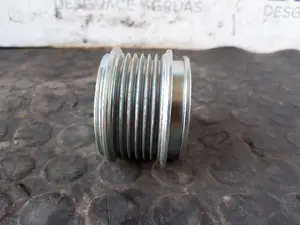 Foto de POLEA ALTERNADOR SIN MARCA SIN MODELO referencia 23F0293Z foto 3
