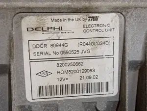Foto de CENTRALITA MOTOR UCE RENAULT CLIO II FASE II (B/CB0) referencia 8200250662 foto 2