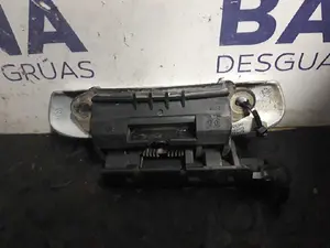 Foto de MANETA EXTERIOR TRASERA IZQUIERDA CITROEN XSARA BERLINA referencia 96334567 foto 2