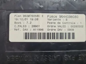 Foto de CAJA RELES / FUSIBLES PEUGEOT 307 (S1)(04.2001) referencia 9644098080 foto 3