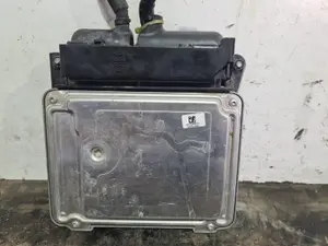 Foto de CENTRALITA MOTOR UCE SEAT LEON (1P1) referencia 03G906021SC foto 2