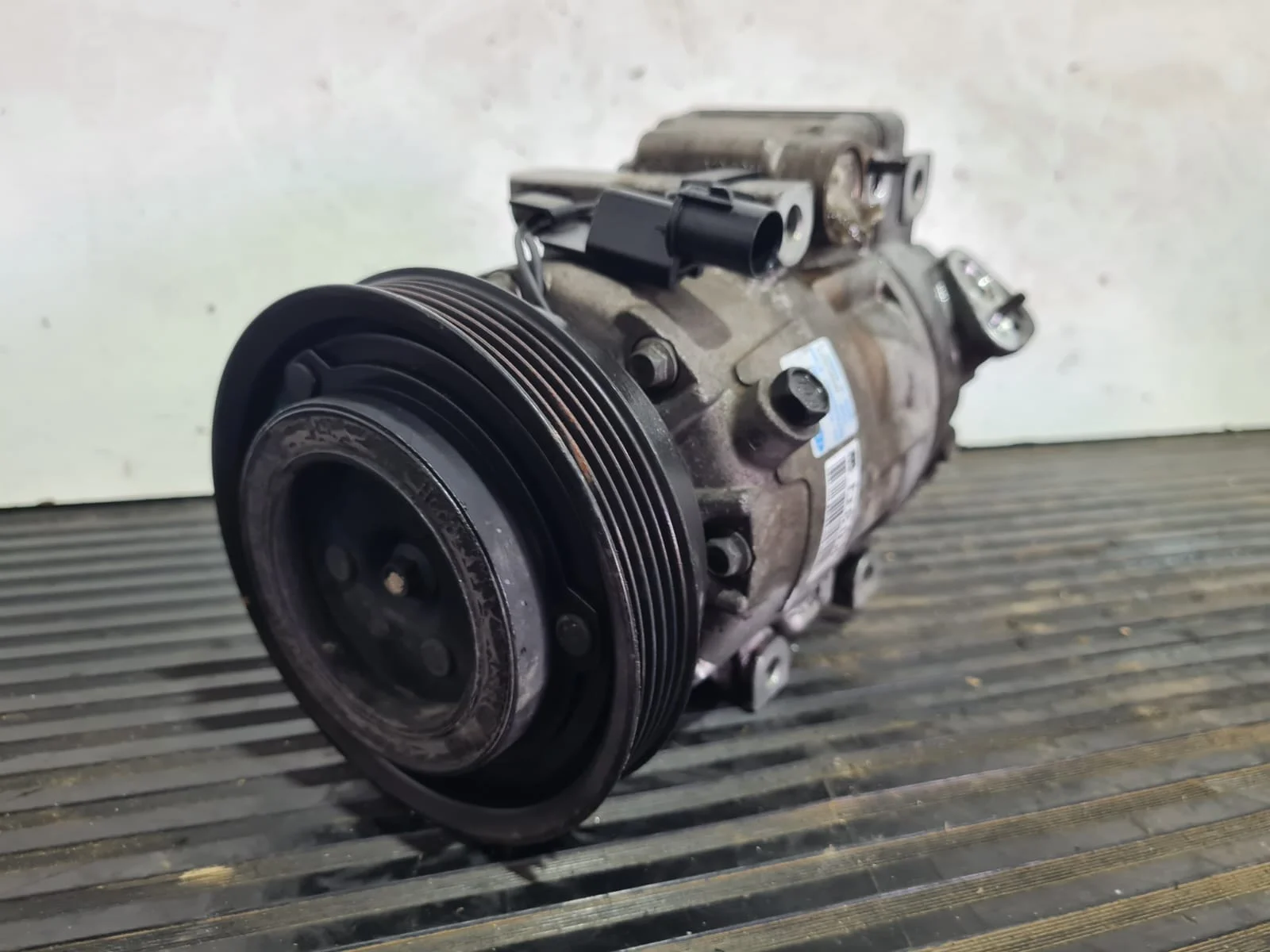 Foto de COMPRESOR AIRE ACONDICIONADO HYUNDAI I30 (FD) referencia F500AN8CA01