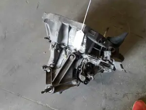 Foto de CAJA CAMBIOS SIN MARCA SIN MODELO referencia JR5108 foto 2