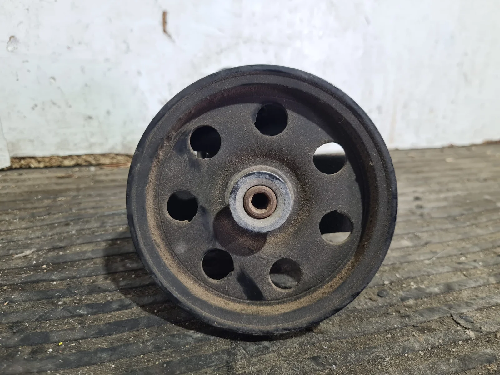 Foto de BOMBA DIRECCION FORD MONDEO BERLINA (CA2) referencia 3DD1403
