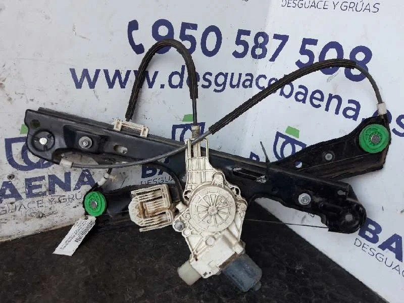Foto de ELEVALUNAS DELANTERO DERECHO SIN MARCA SIN MODELO referencia 7067796S