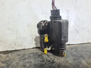 Foto de CERRADURA PUERTA DELANTERA DERECHA RENAULT CLIO I FASE I / II (B/C57) foto 3