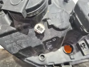 Foto de FARO IZQUIERDO RENAULT KANGOO I (F/KC0) referencia 8200150614 foto 2