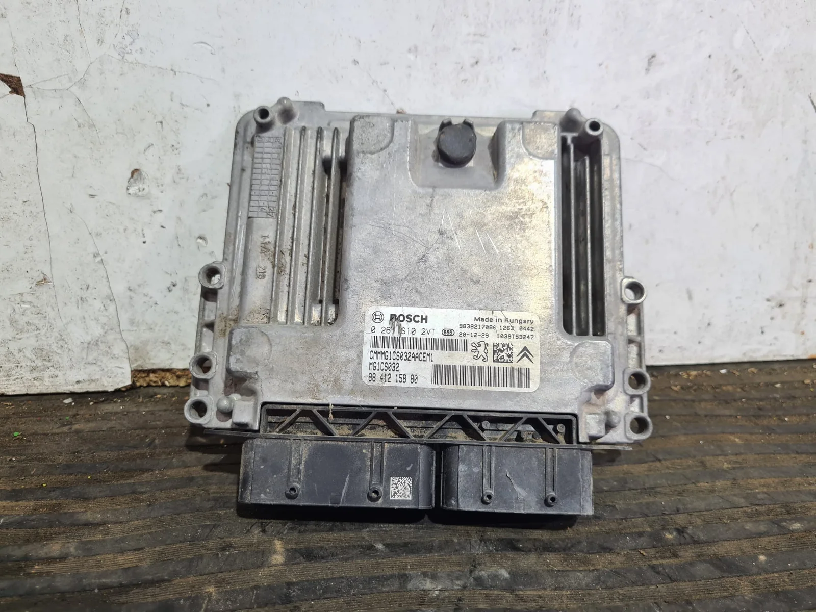 Foto de CENTRALITA MOTOR UCE CITROEN C3 AIRCROSS referencia 9841215880